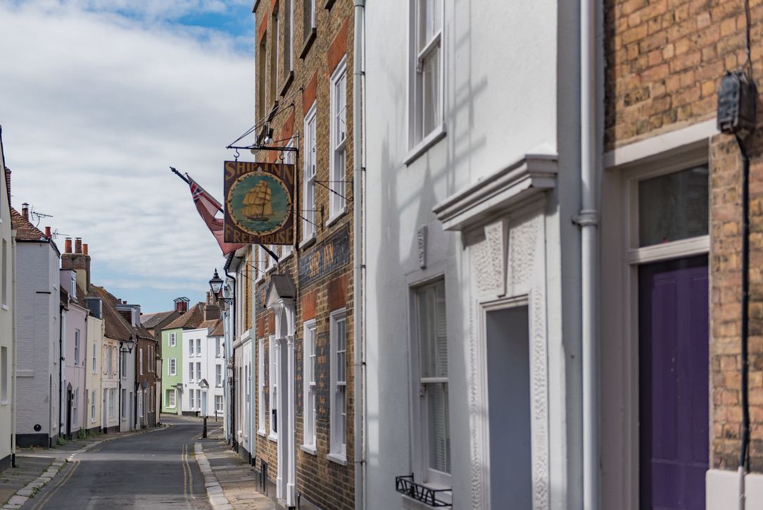 Tell-Tale Cottage image