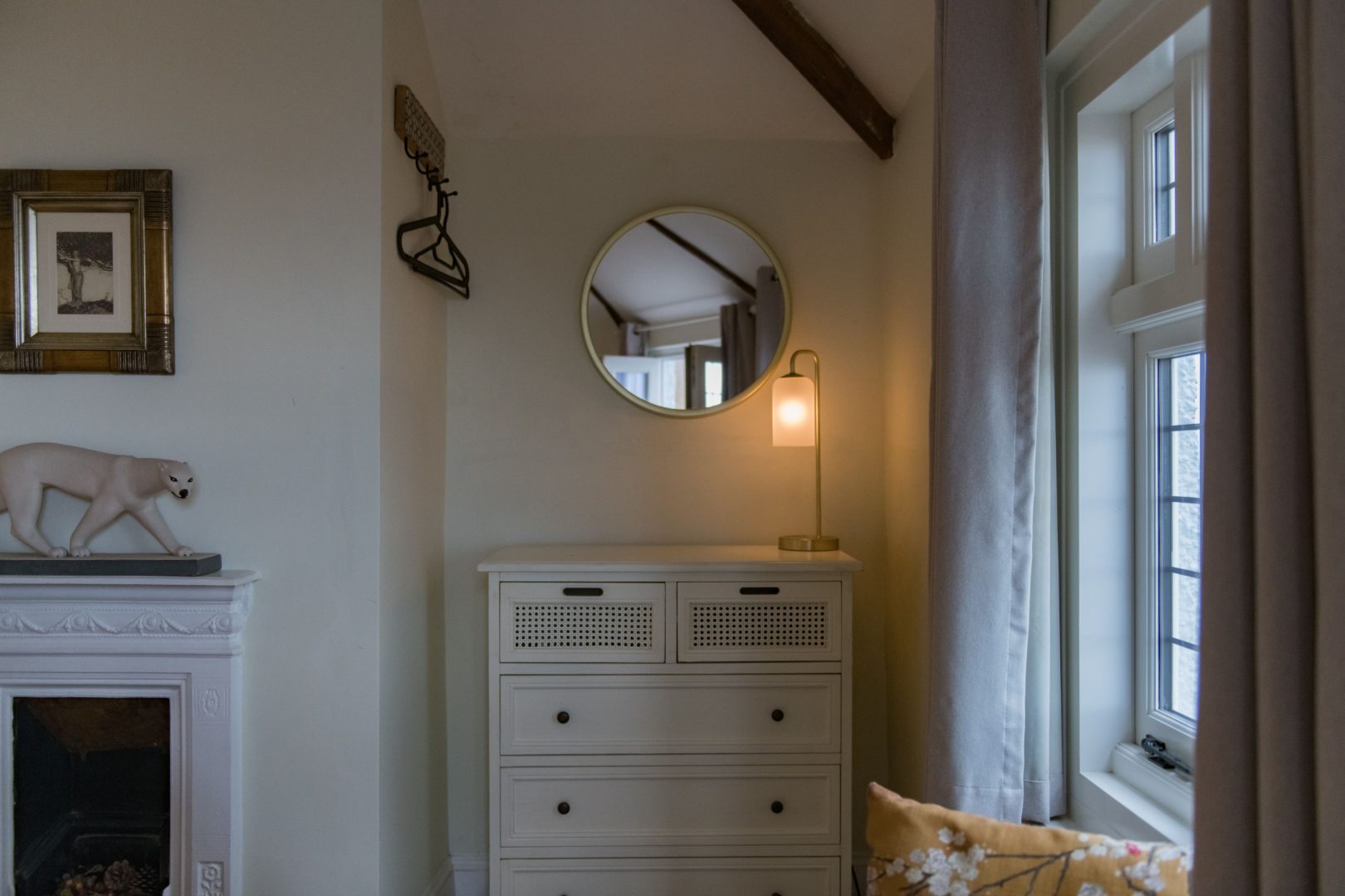 Hoop & Griffin image