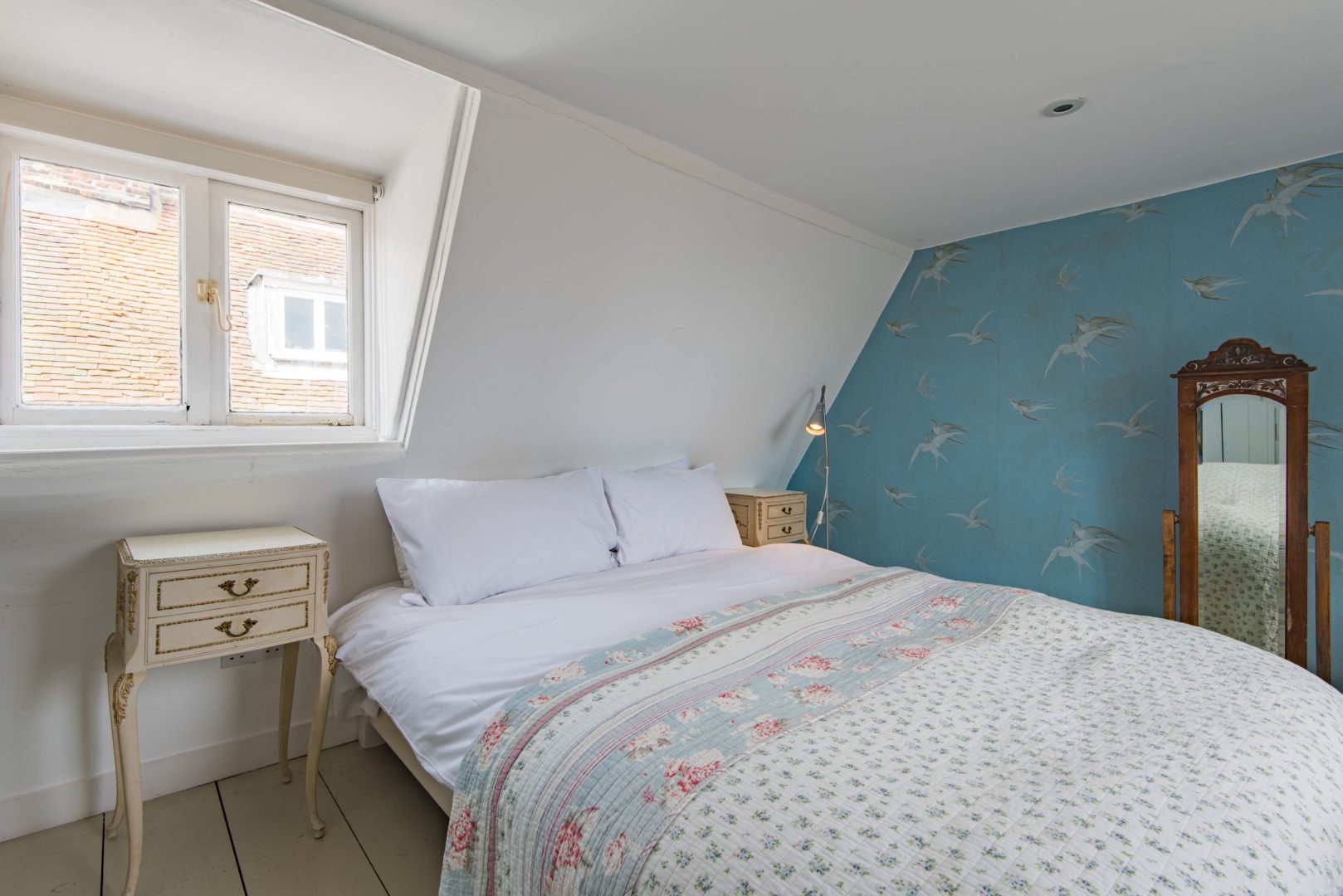 The Old Smoke House image