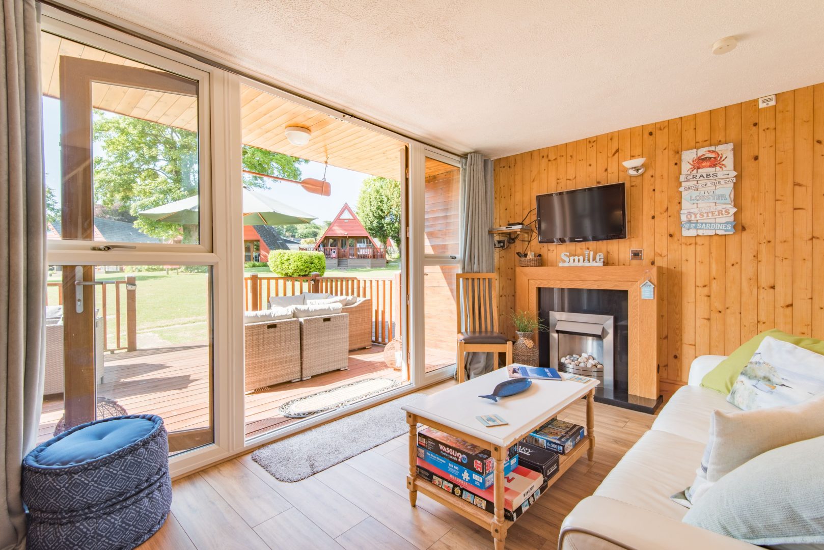 Kingsdown Chalet 10 image