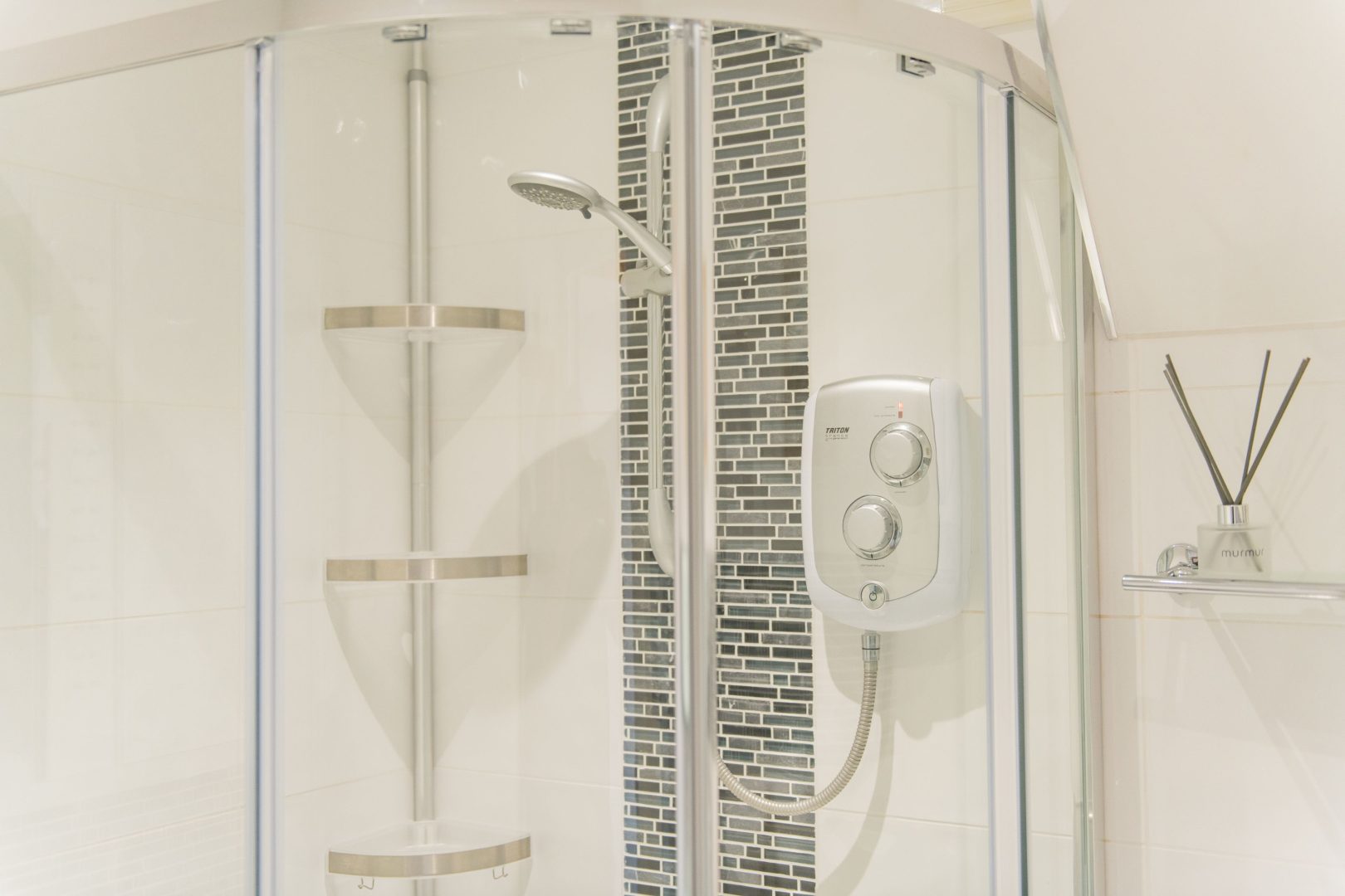 Kingsdown Chalet 10 image