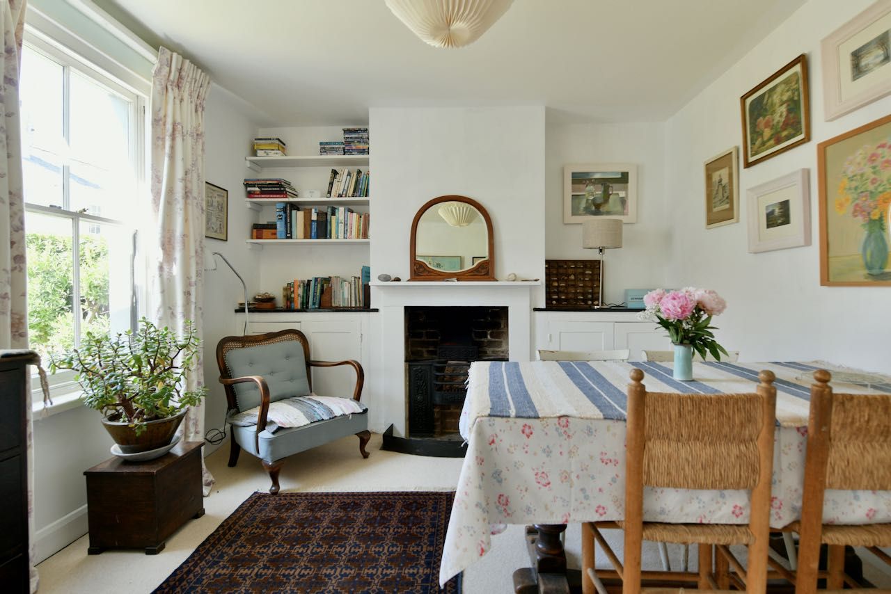 Seapink Cottage image