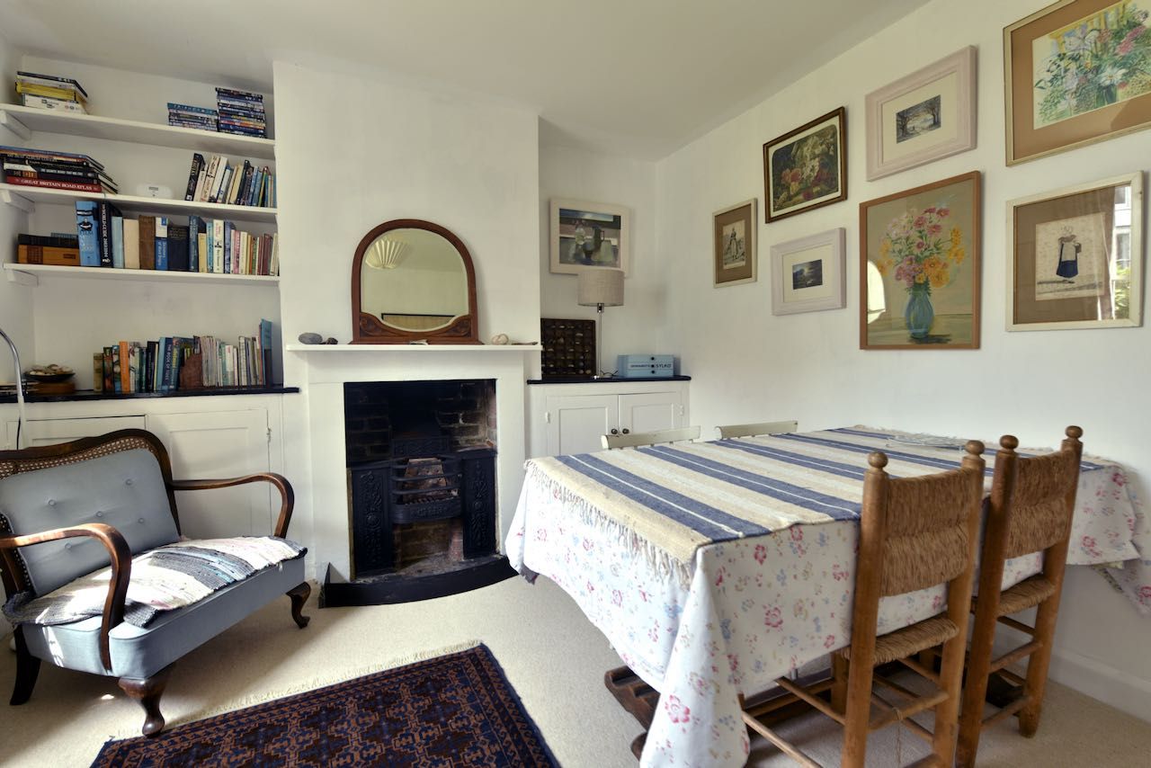 Seapink Cottage image