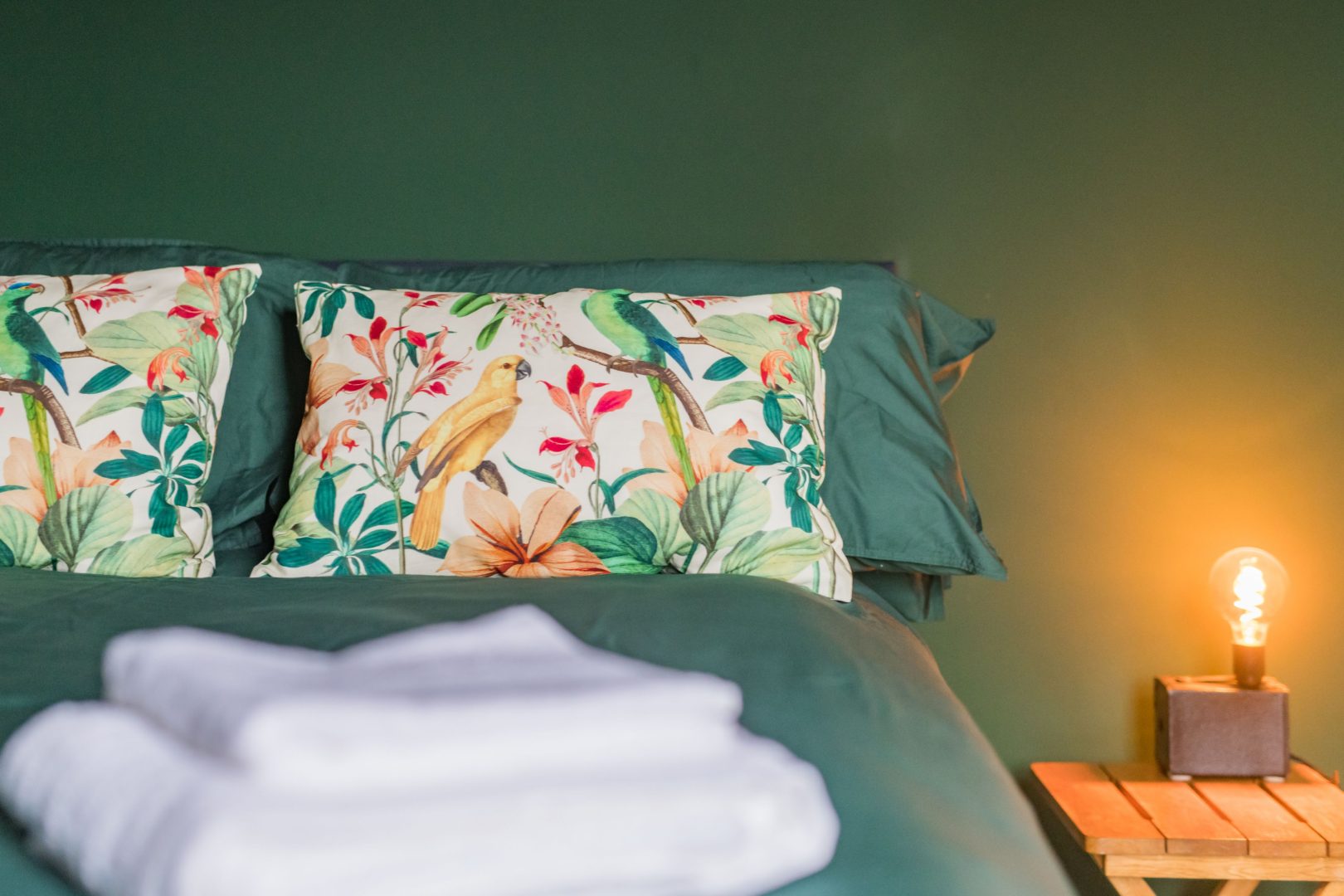 Peacock & Pebble Cottage image