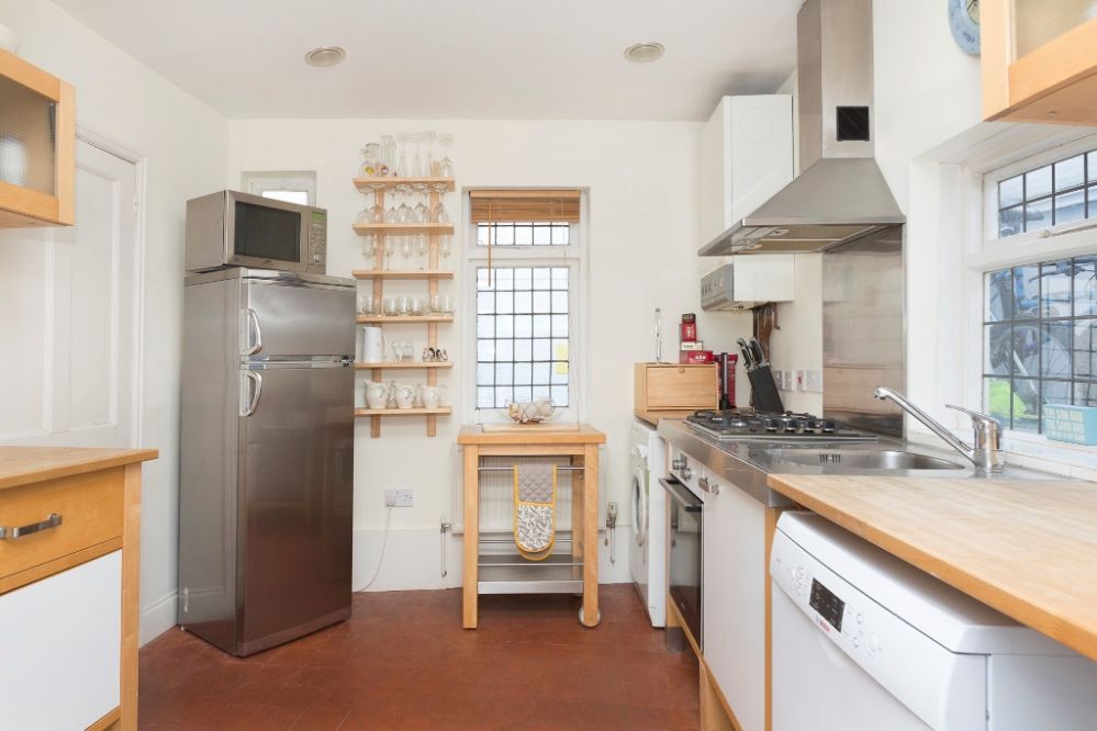 Hoop & Griffin image