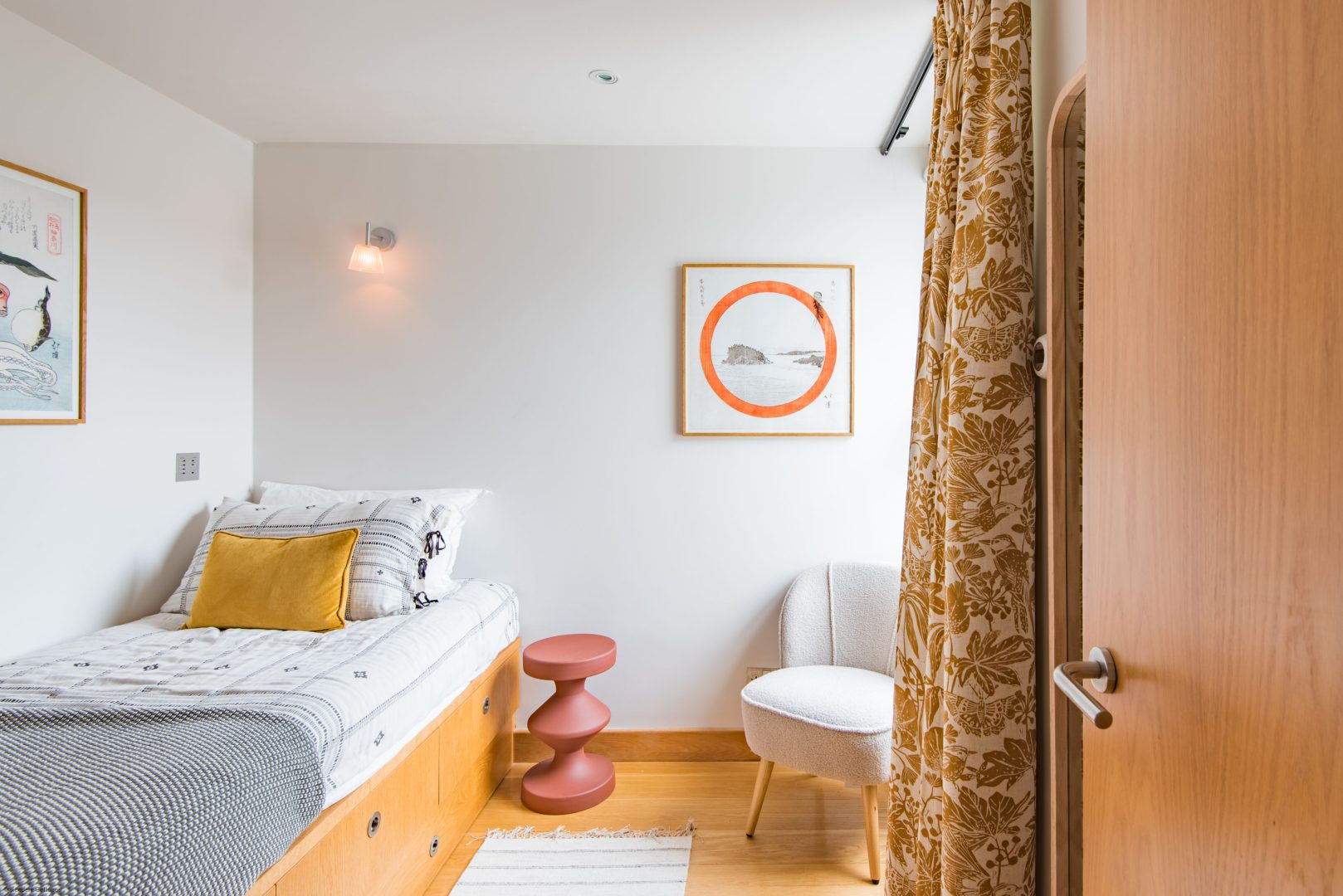 Starboard Light image