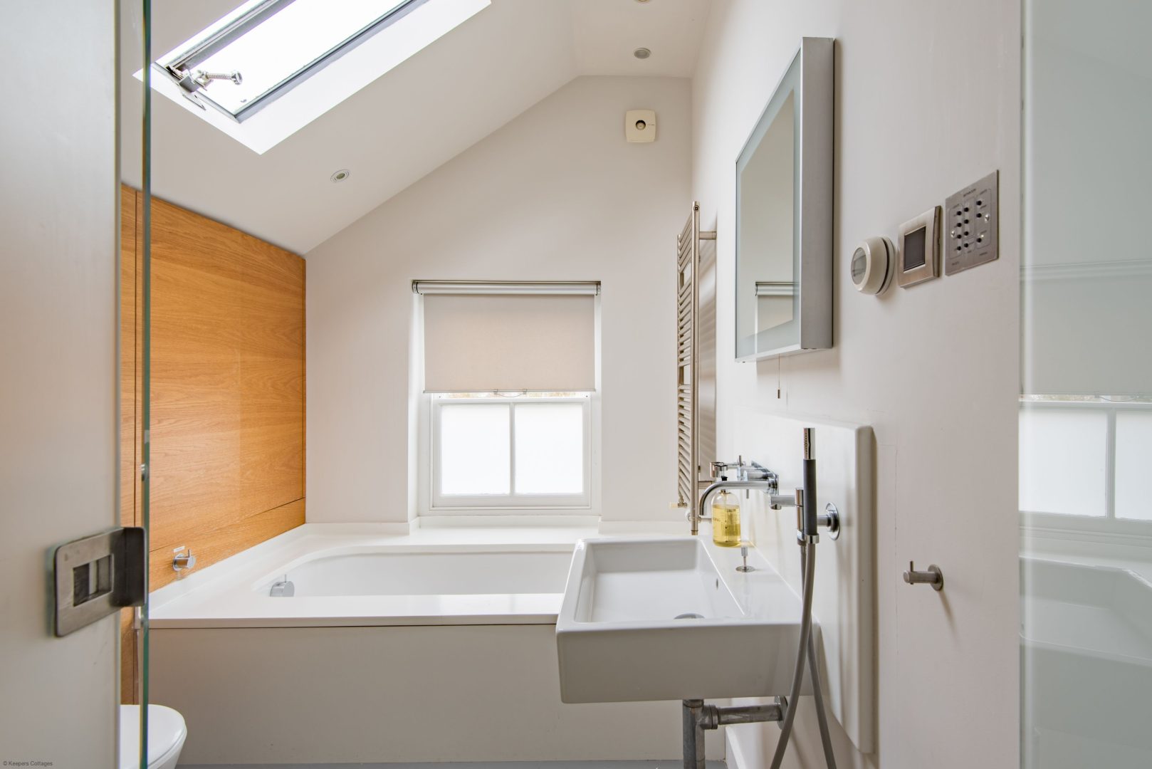 Starboard Light image