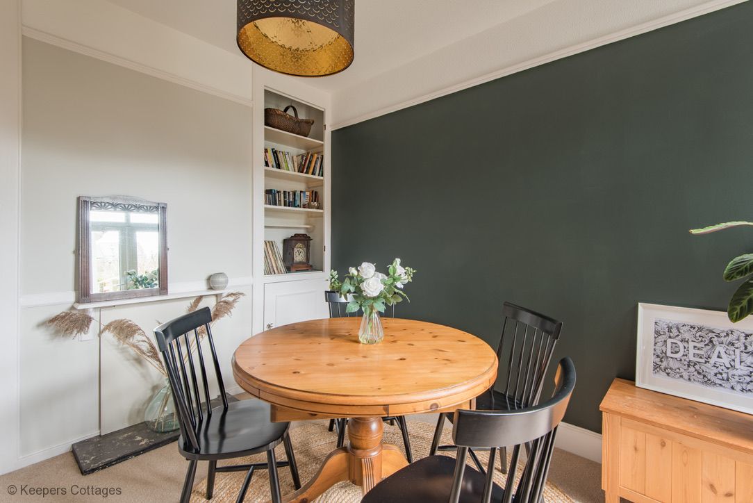 Prince’s Cottage image