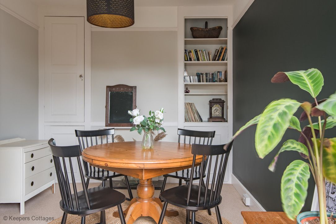 Prince’s Cottage image