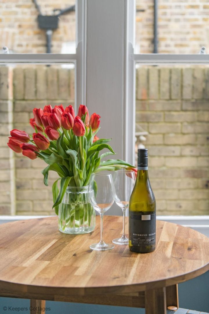 Prince’s Cottage image