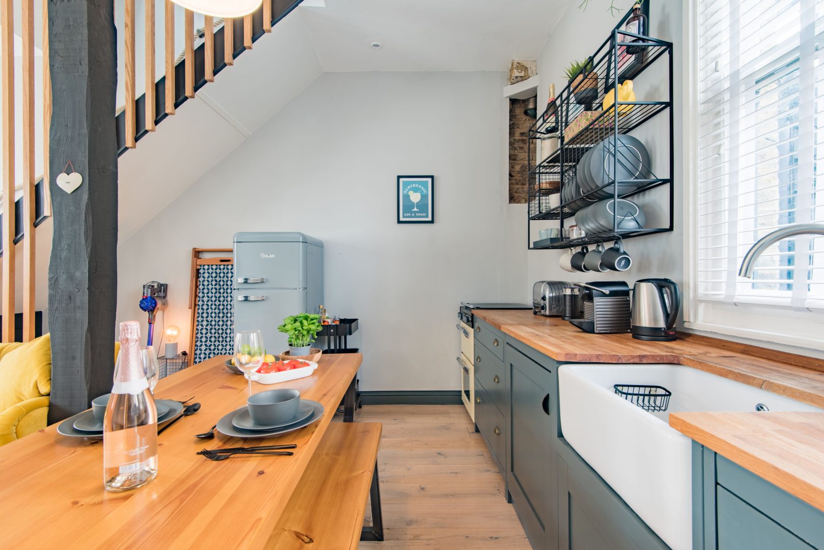 Penny Farthing Cottage image