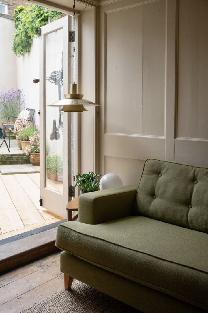 Farrier Beach Cottage image