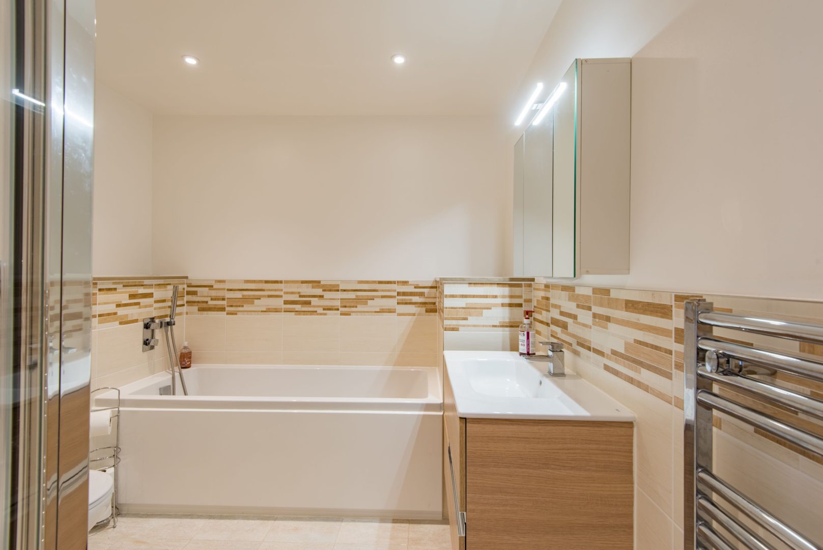 Bun Penny Apartment image