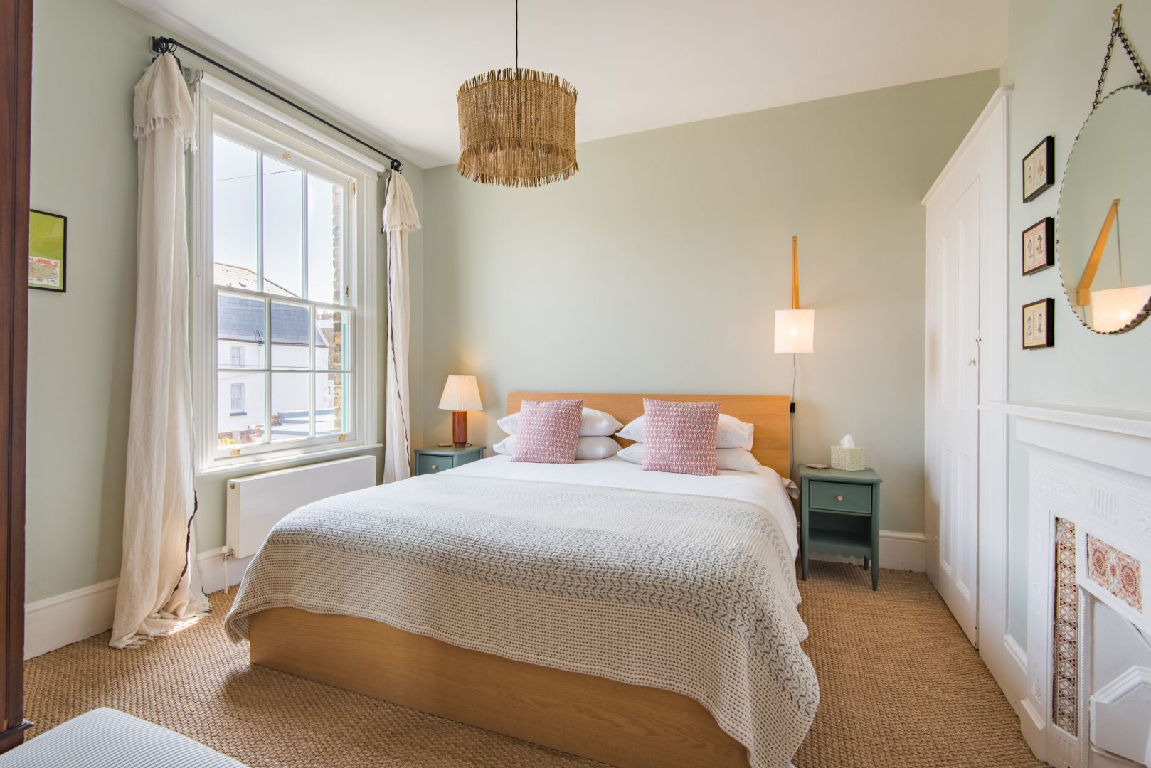 Fig Tree House image