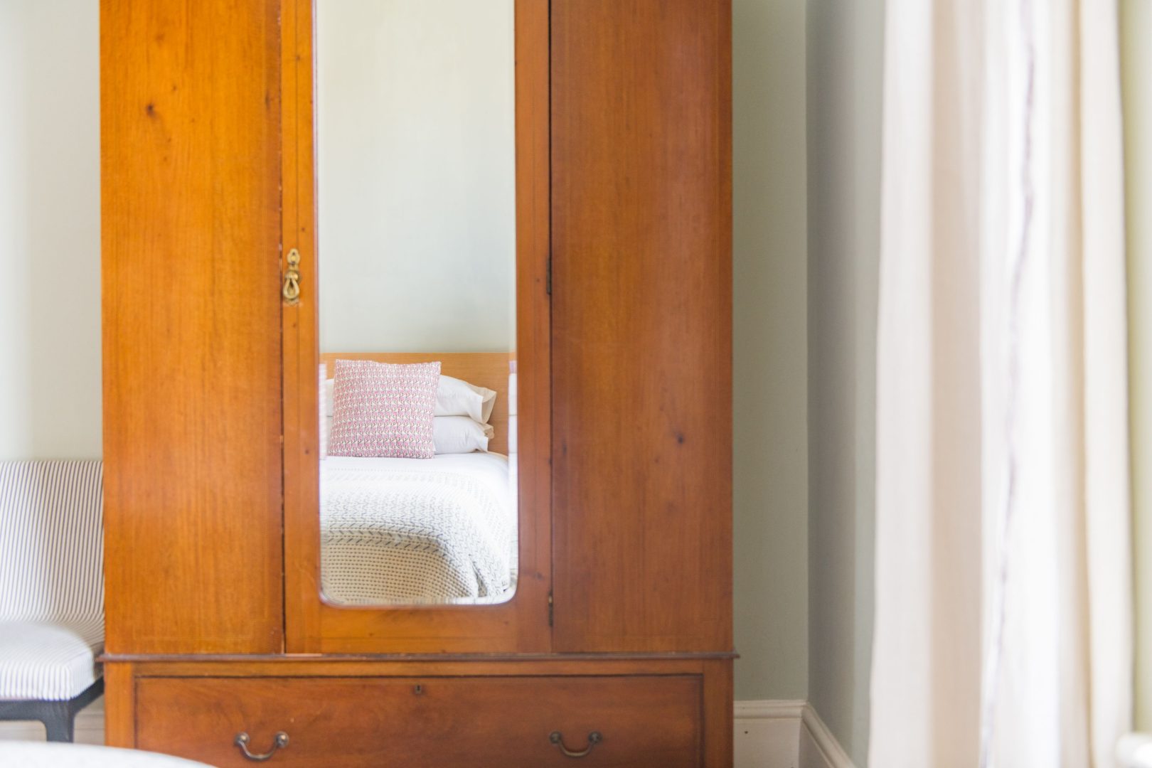 Fig Tree House image