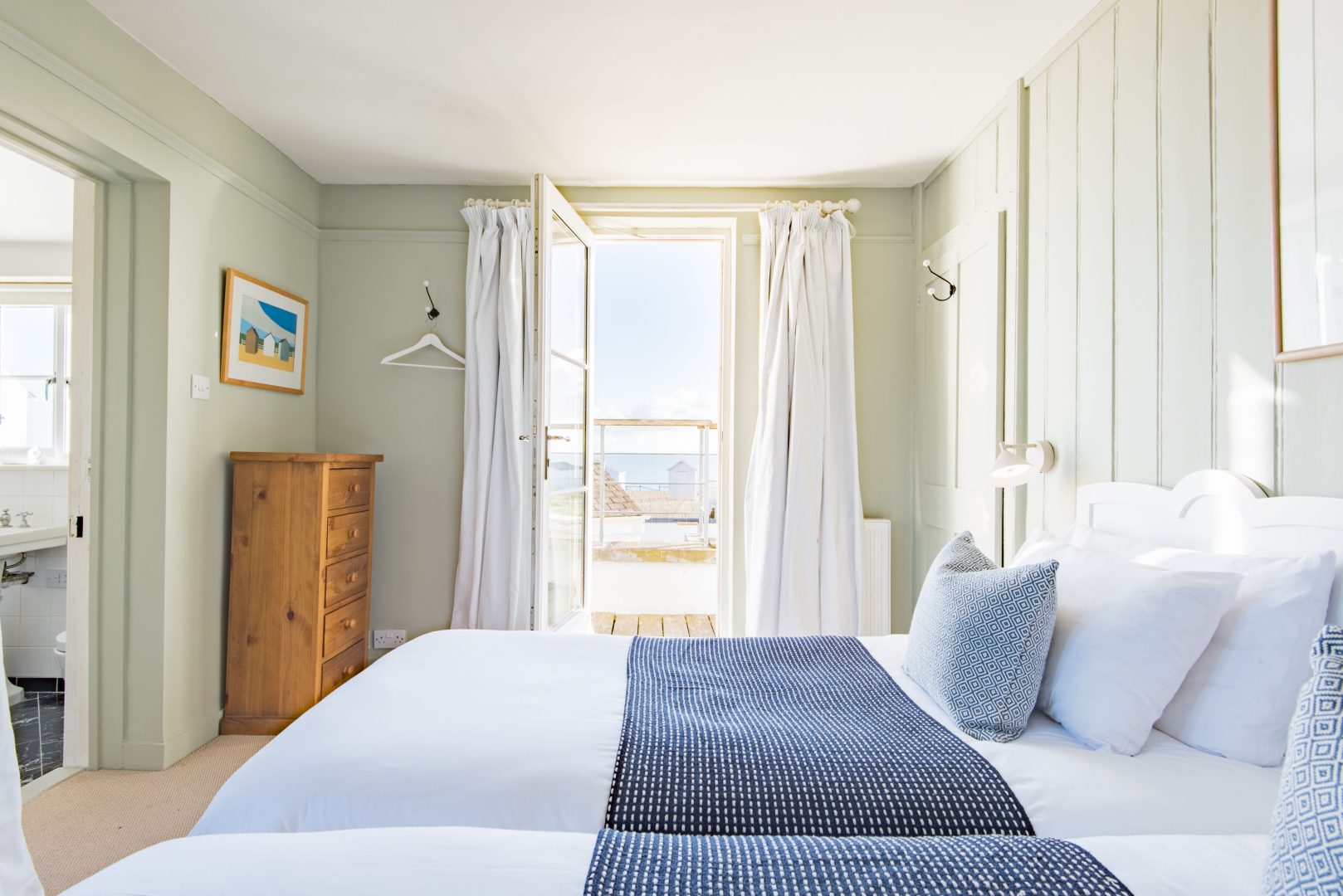 Trafalgar Cottage image