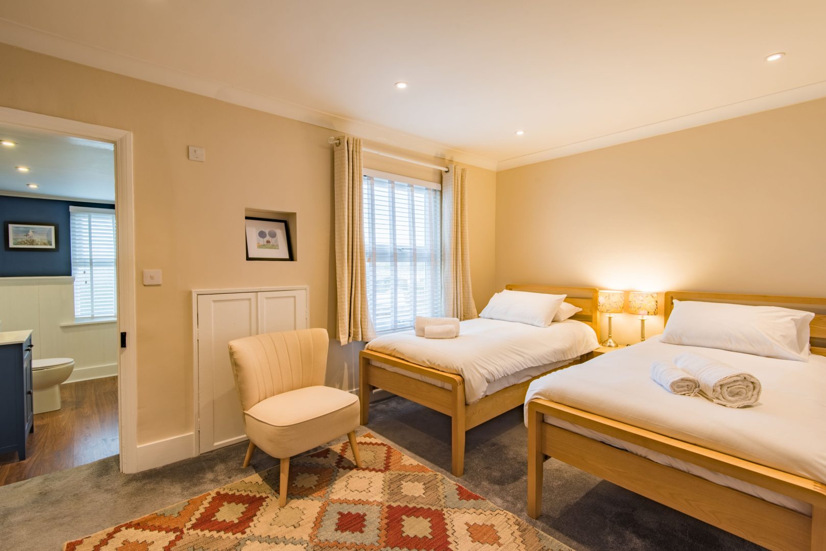 Middle Cottage image