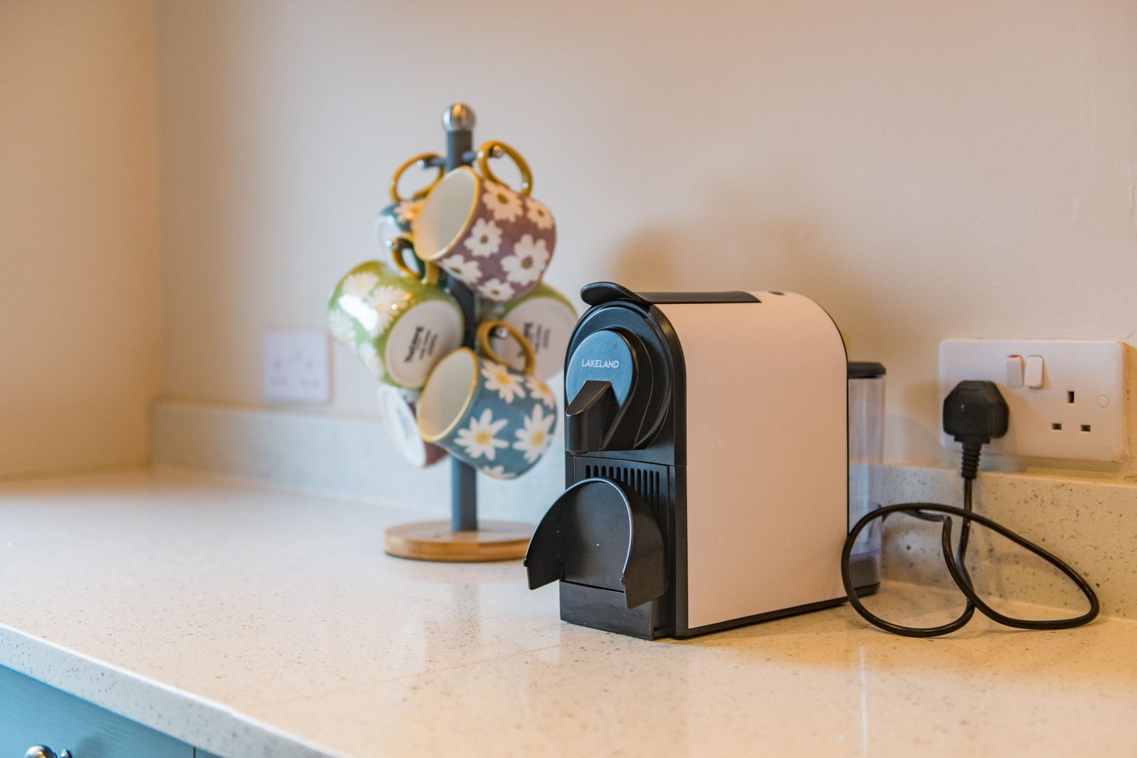 Middle Cottage image