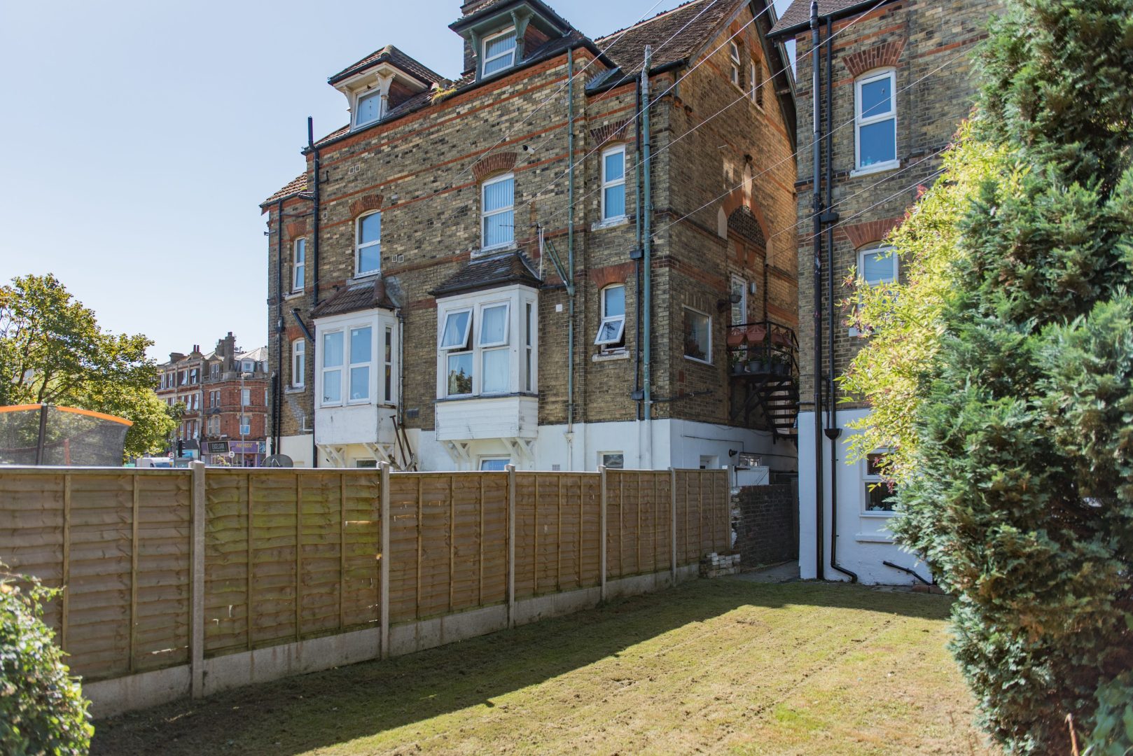 Folkestone Apartments image