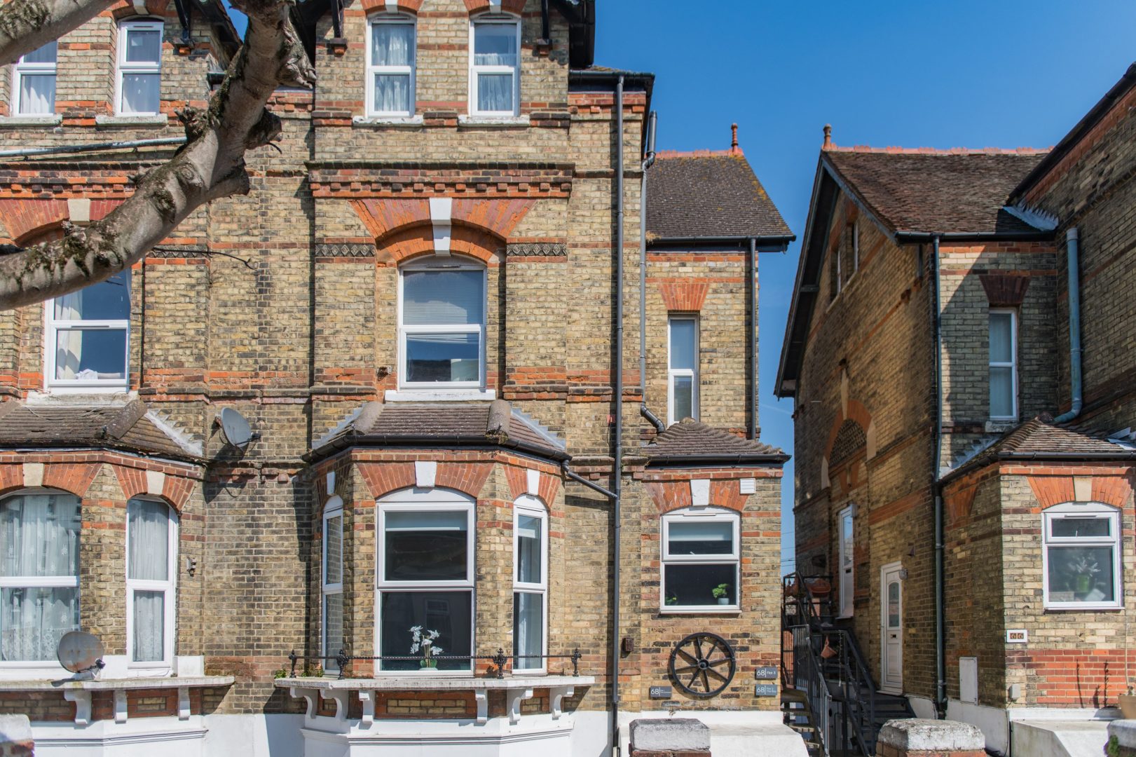 Folkestone Apartments image