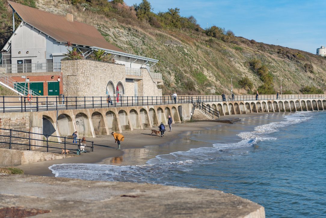 Folkestone Apartments image