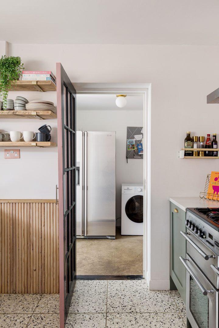 Pebbles, Seasalter image