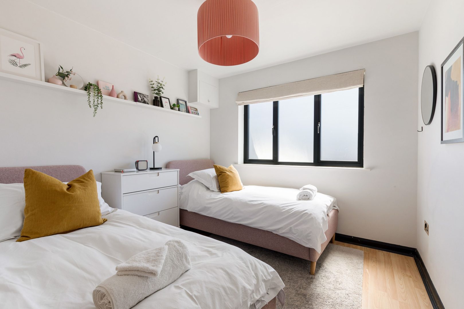 Pebbles, Seasalter image