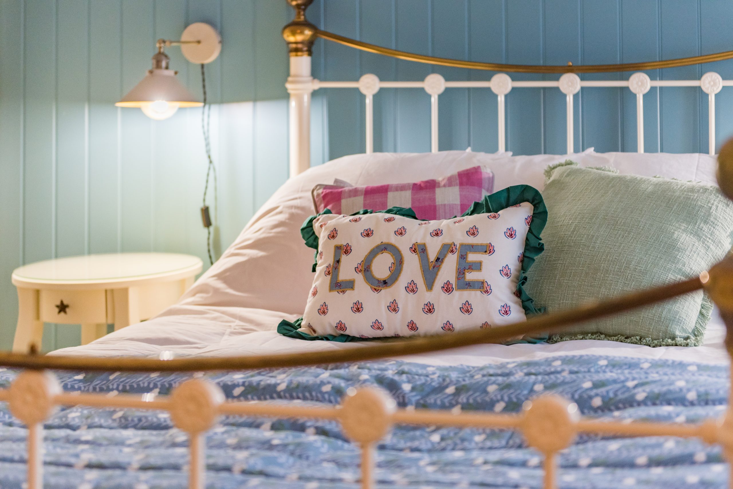 7559E60D-9B30-41AC-B292-7935CFE9C000-scaled