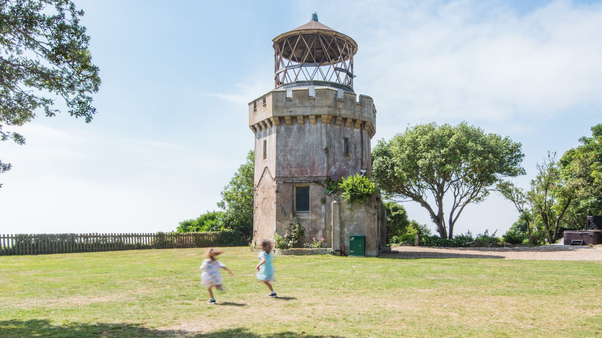 Child friendly holiday homes in Kent | Keepers Cottages