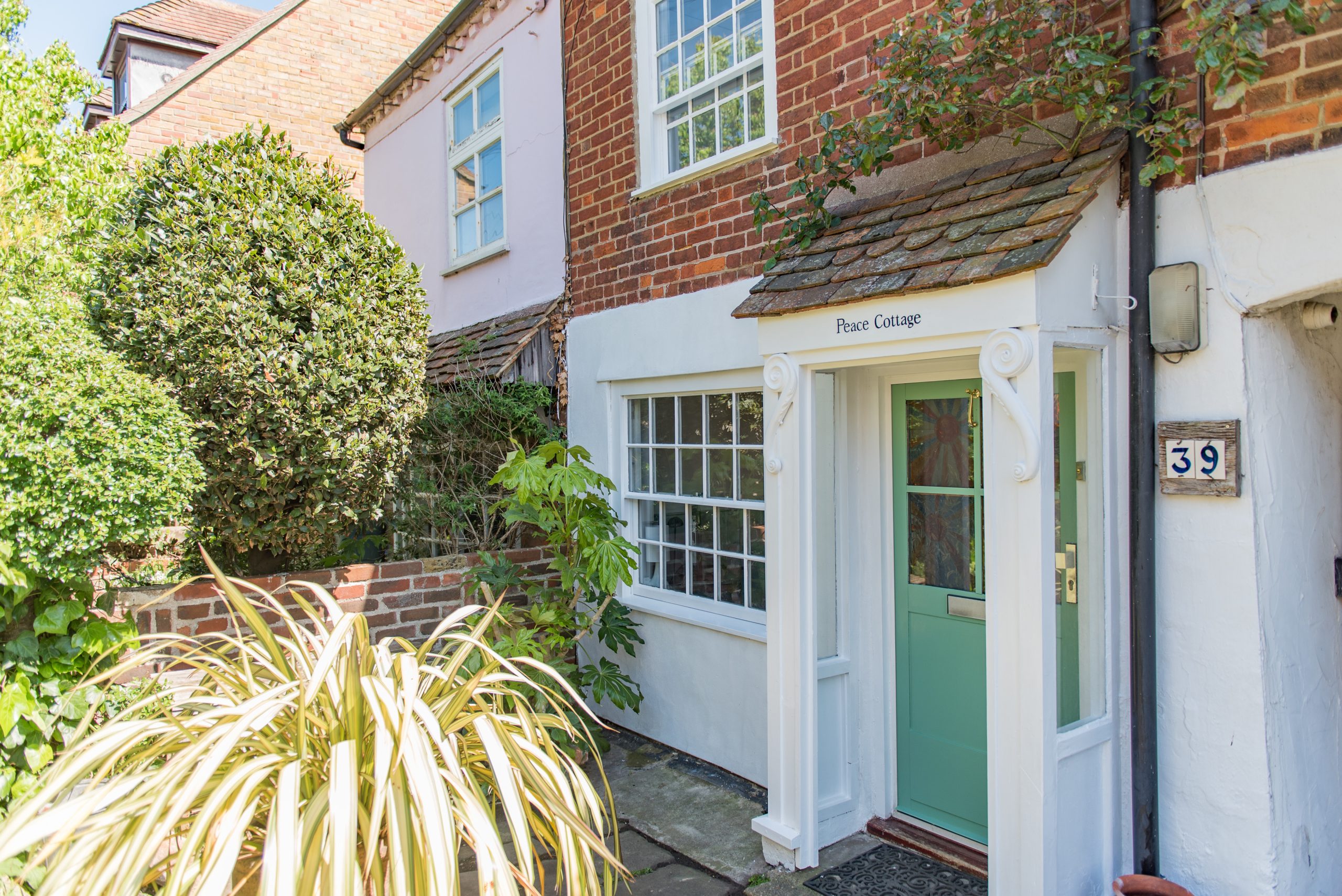 Peace Cottage, Whitstable | Holiday Homes in Kent