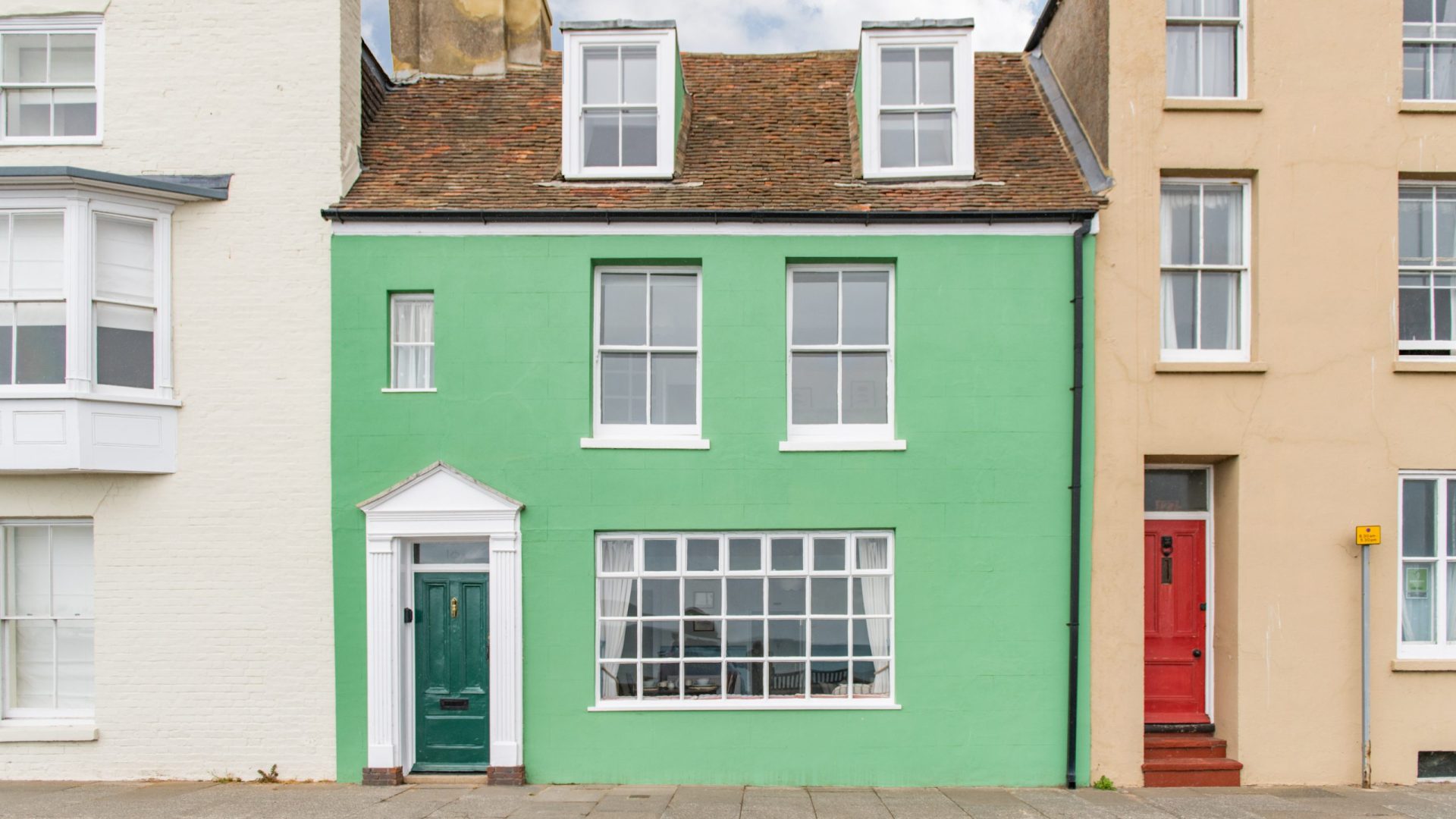 NS3_4469-Edit-2-1-scaled