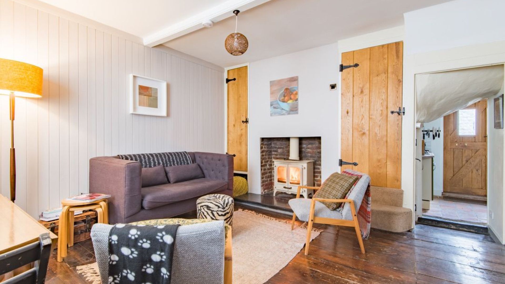 Elizabeth Cottage image