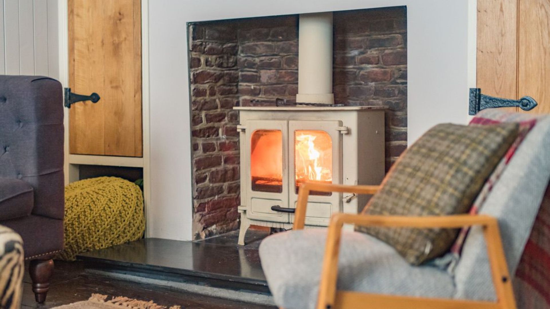 Elizabeth Cottage image