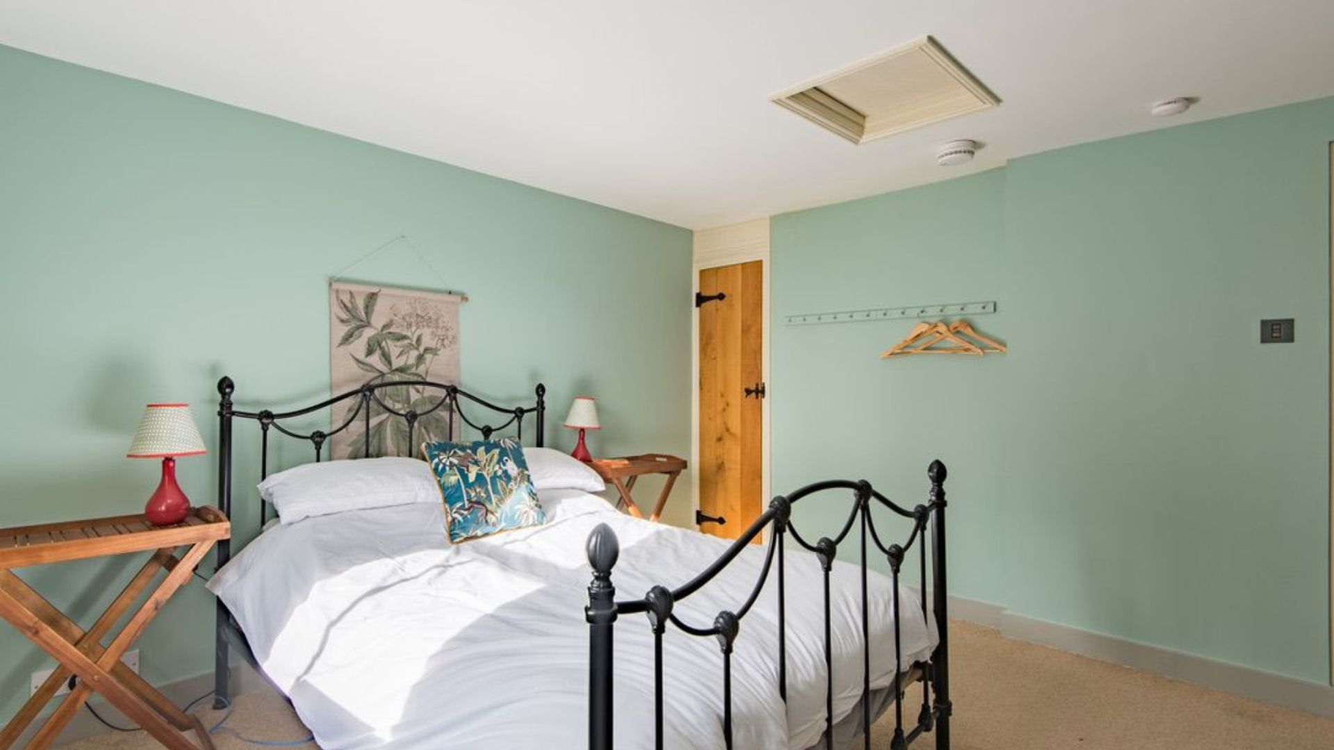 Elizabeth Cottage image