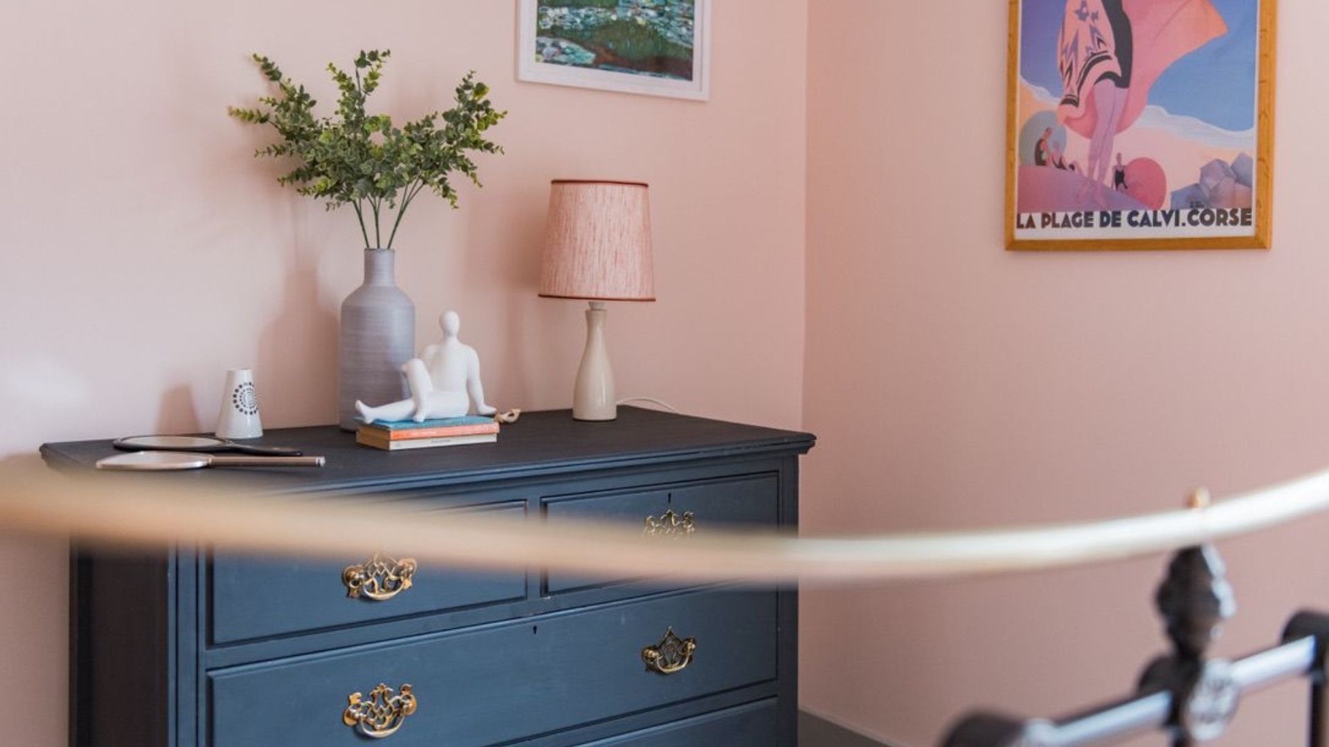 Elizabeth Cottage image