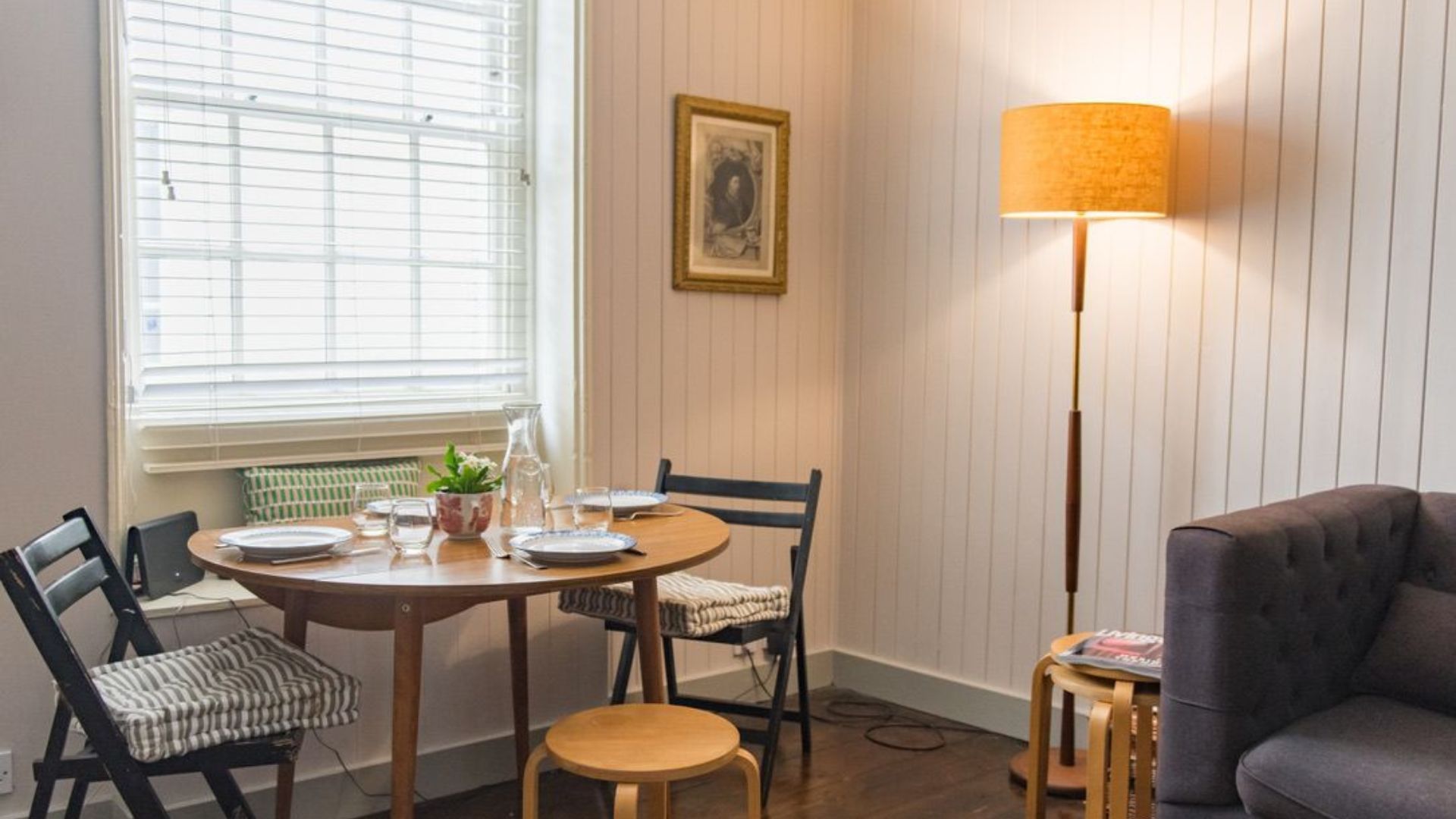 Elizabeth Cottage image