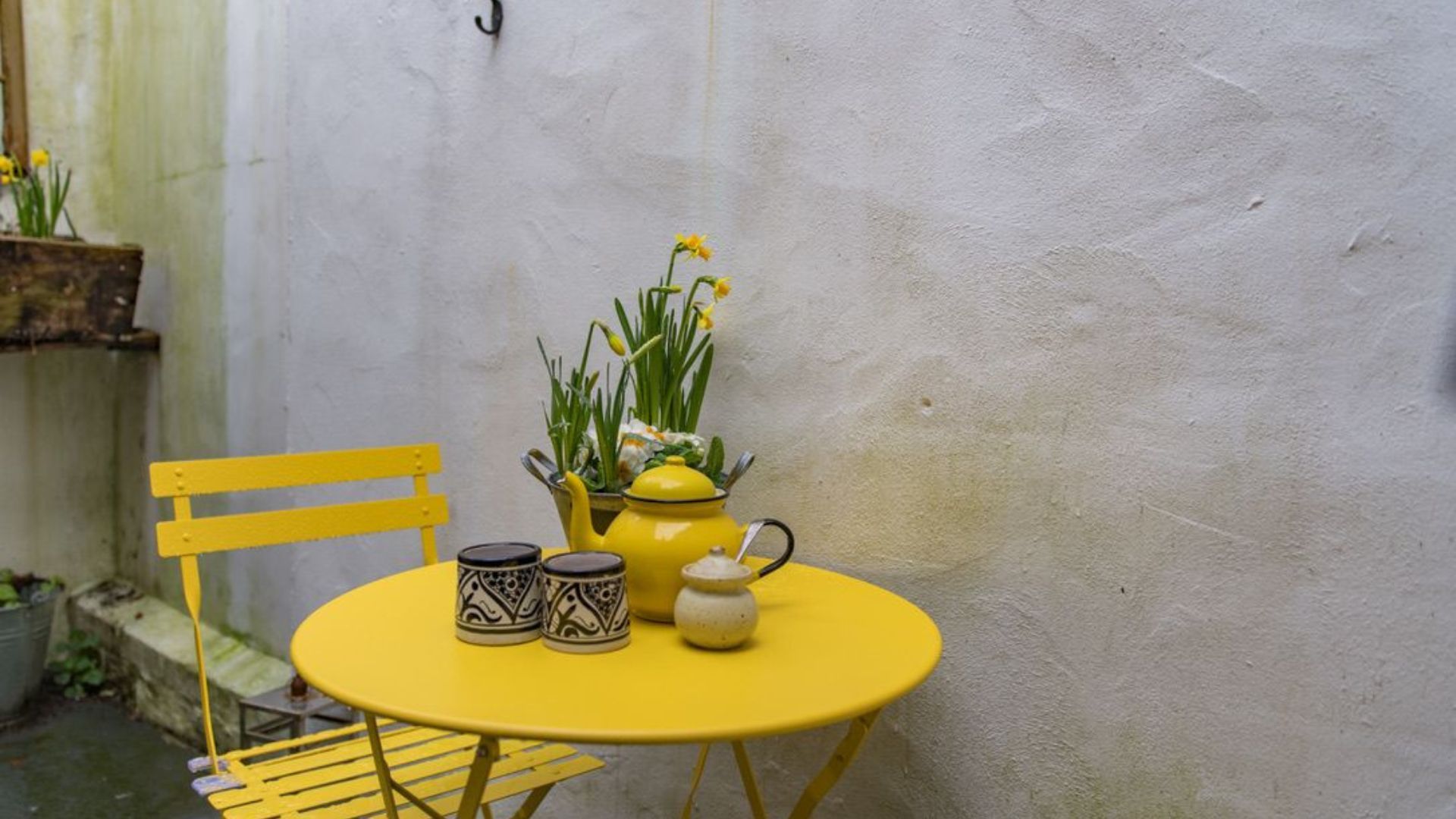 Elizabeth Cottage image