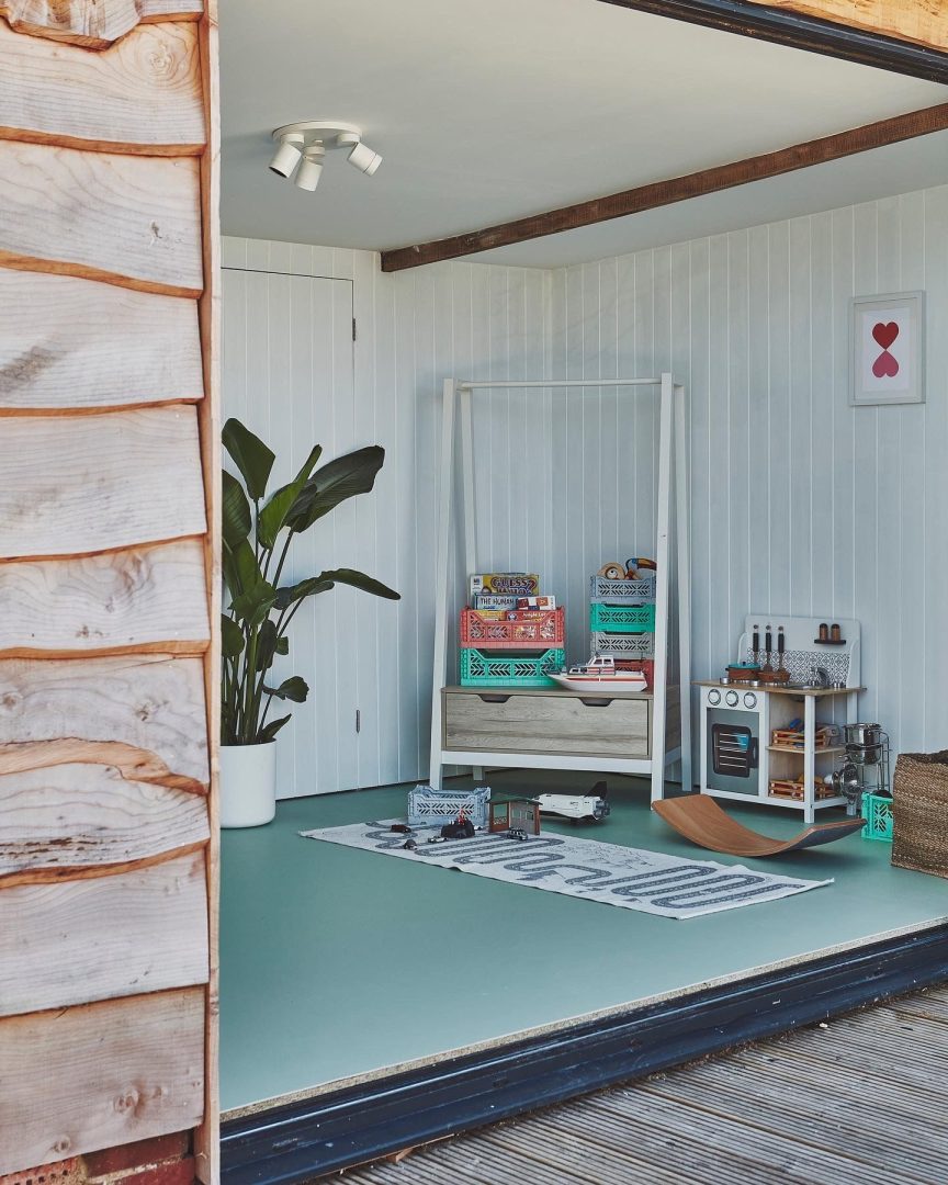 Pebbles, Seasalter image