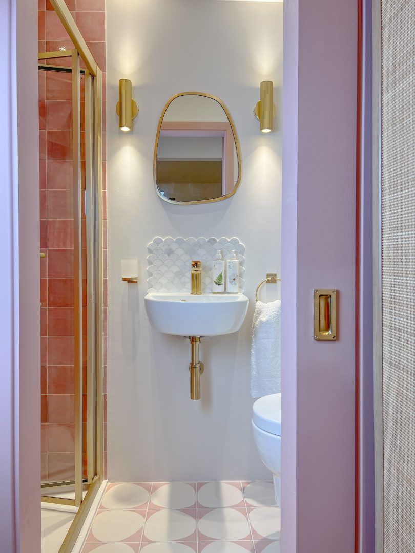 Pebbles, Seasalter image